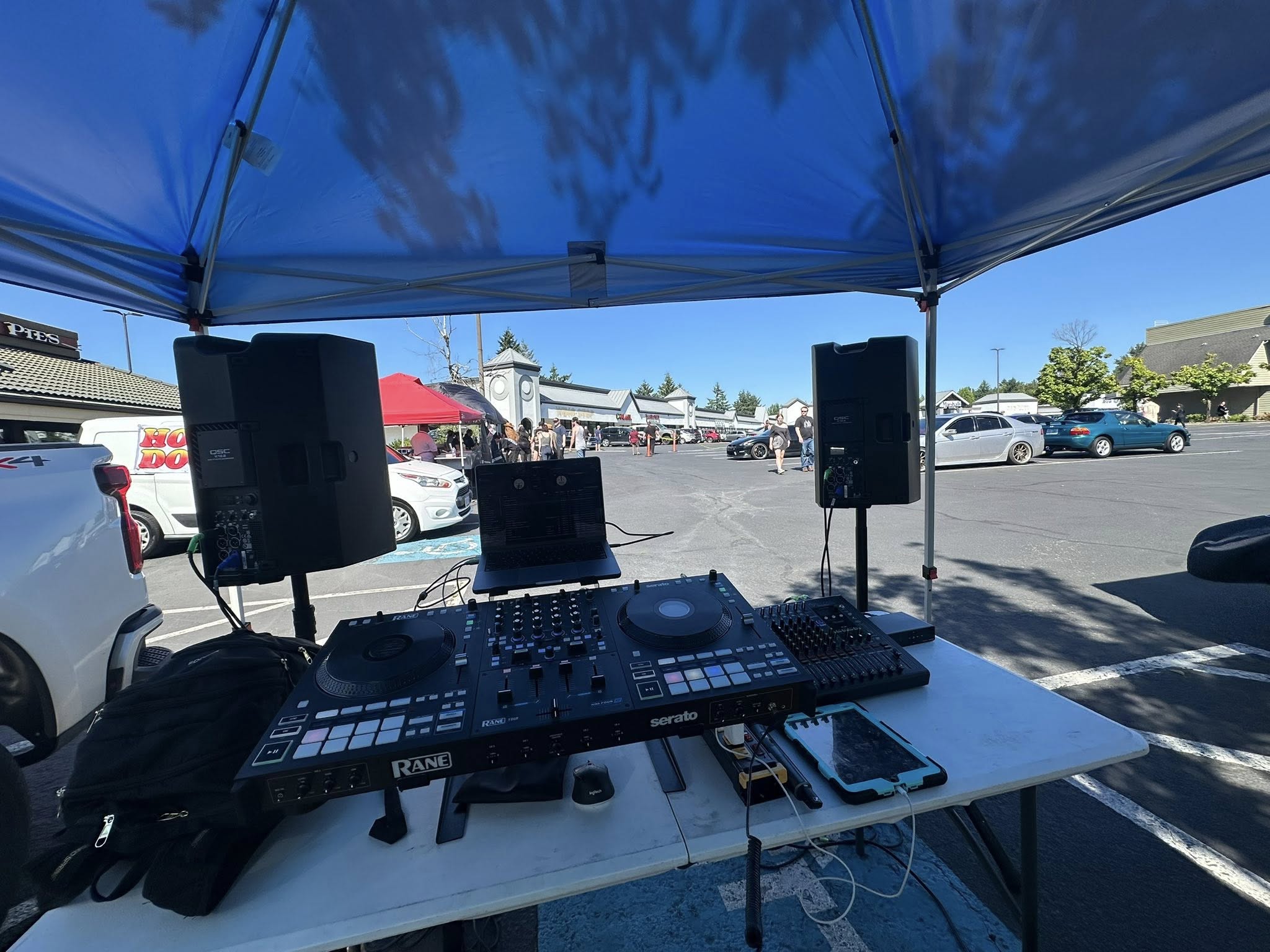DJ Vic outdoor sound and lights setup